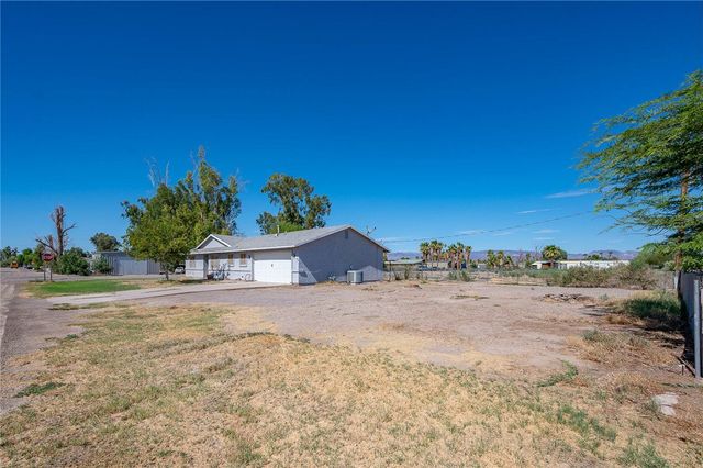 2126 E Lone Star Drive, Mohave Valley, AZ 86440
