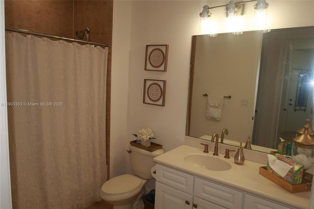 9778 Bowline Drive 102, West Palm Beach, FL 33411