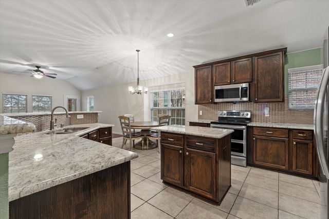 2616 Independence Drive, Melissa, TX 75454