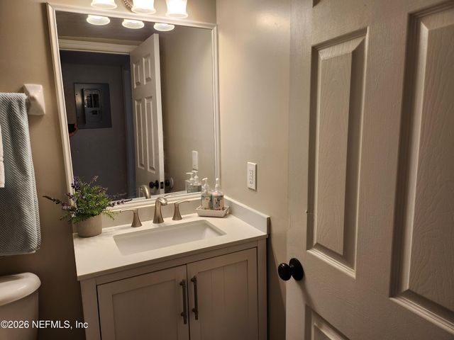 4836 ATLANTIC Boulevard 106, Jacksonville, FL 32207