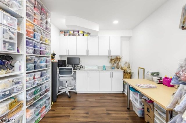 30 Melissa Dr, Totowa Boro, NJ 07512