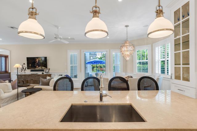 110 SEA Lane, Delray Beach, FL 33483