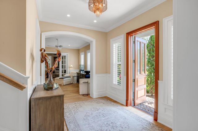 110 SEA Lane, Delray Beach, FL 33483