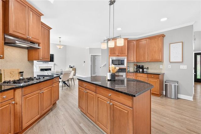 4000 Lantern Hill Drive, Dacula, GA 30019