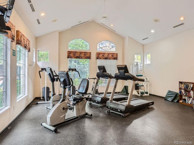 1691 W Canal Circle 1115, Littleton, CO 80120