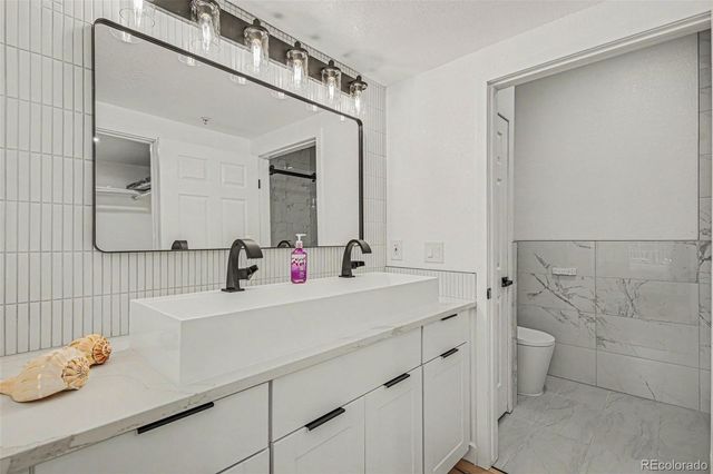 1691 W Canal Circle 1115, Littleton, CO 80120