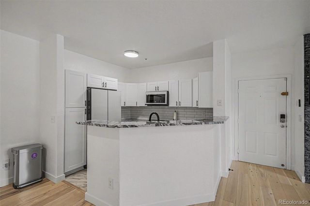 1691 W Canal Circle 1115, Littleton, CO 80120
