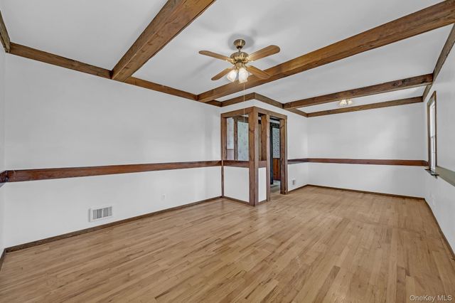 170 Park Lane, Massapequa, NY 11758