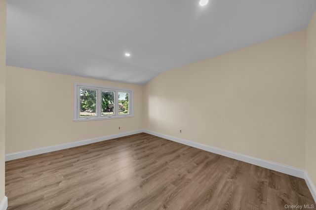 170 Park Lane, Massapequa, NY 11758