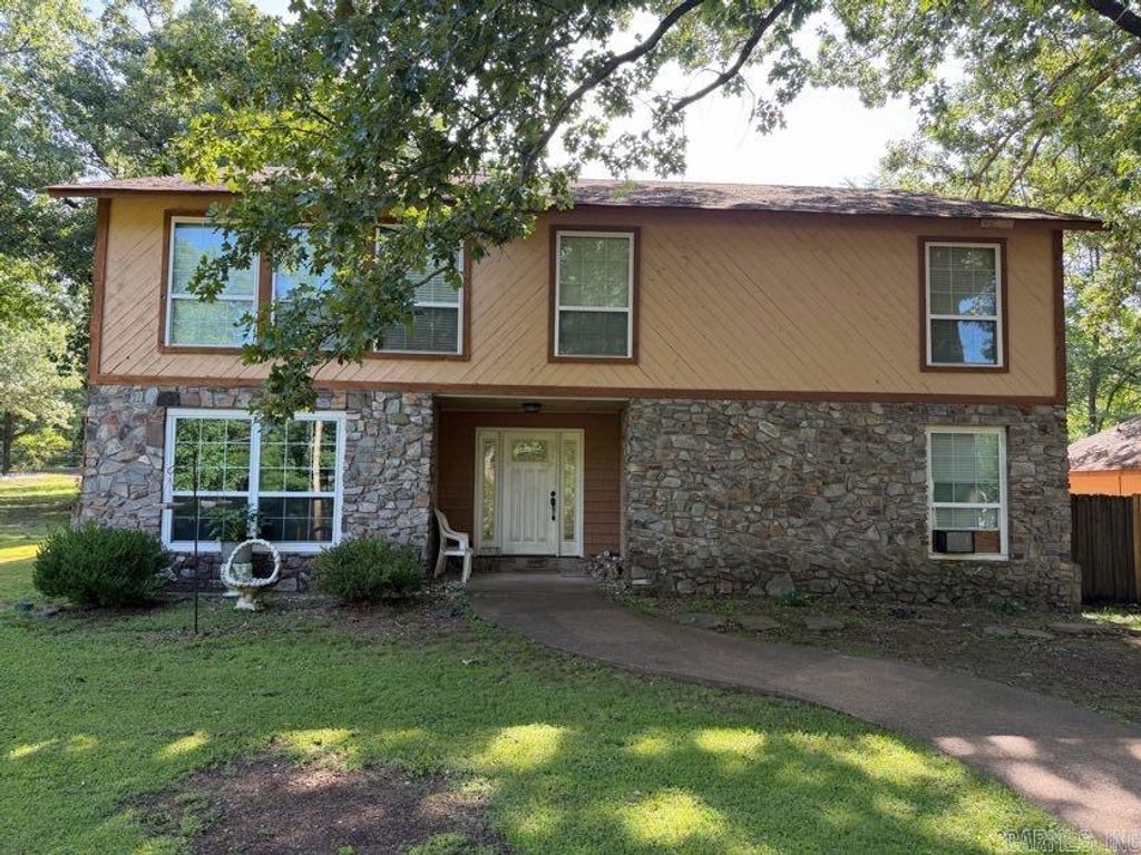 950 Hamilton Dairy Road, Hot Springs, AR 71909