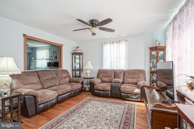 125 CORNELL AVE, Stratford, NJ 08084