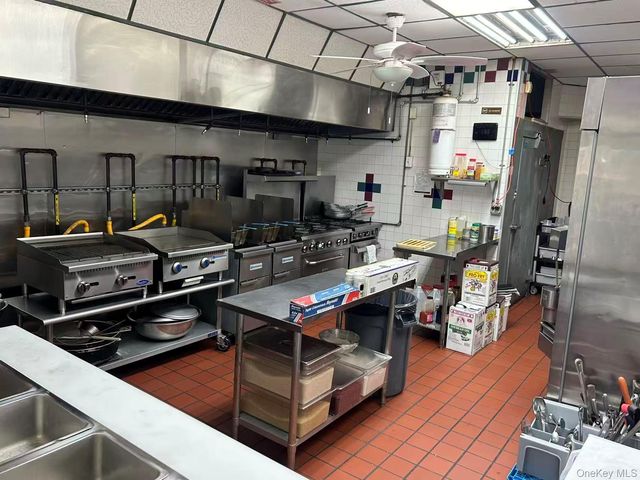 77-02 164th Street, Fresh Meadows, NY 11366