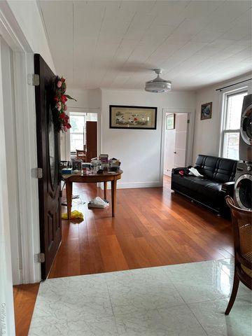 77-02 164th Street, Fresh Meadows, NY 11366