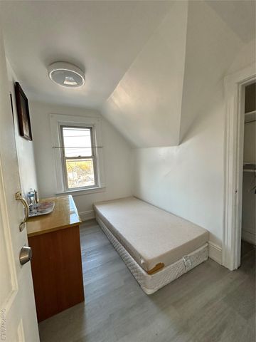 77-02 164th Street, Fresh Meadows, NY 11366