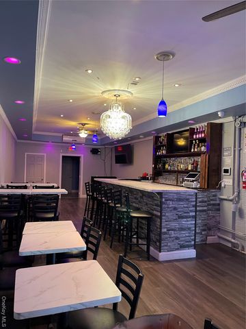 77-02 164th Street, Fresh Meadows, NY 11366