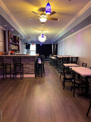 77-02 164th Street, Fresh Meadows, NY 11366