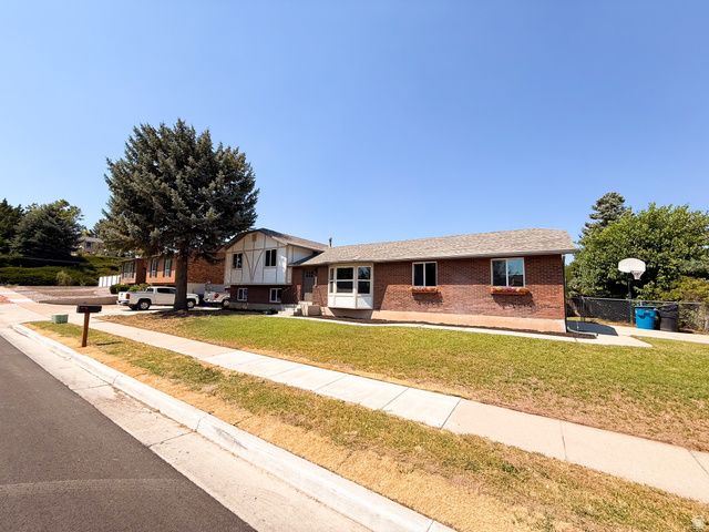 1114 W 4650 S, Riverdale, UT 84405