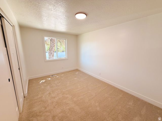 1114 W 4650 S, Riverdale, UT 84405