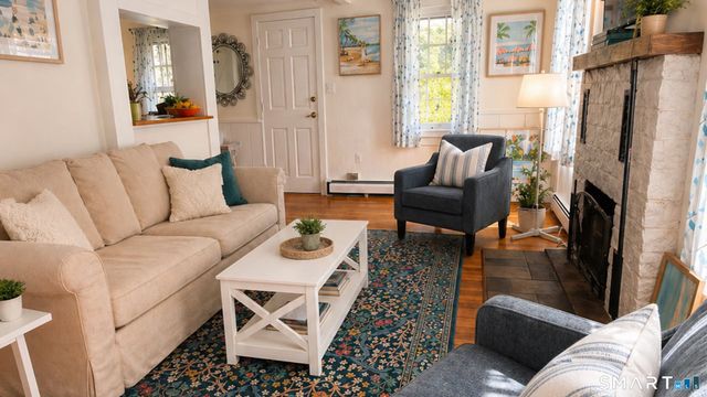 19 West Shore Drive, Clinton, CT 06413