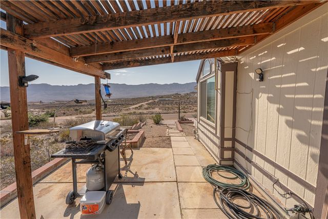 875 E Kanab Lane, Meadview, AZ 86444