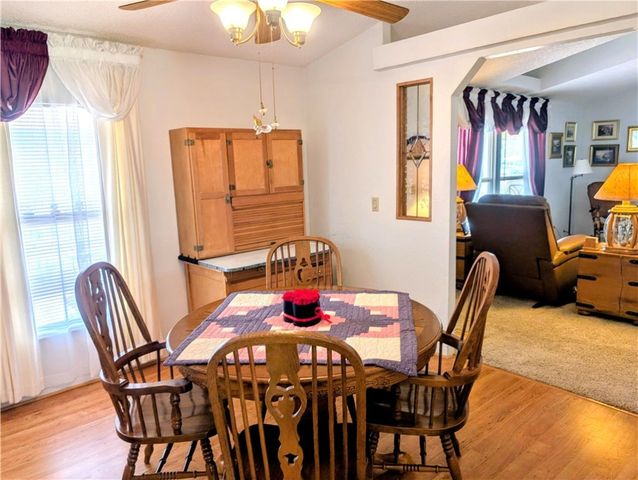 875 E Kanab Lane, Meadview, AZ 86444