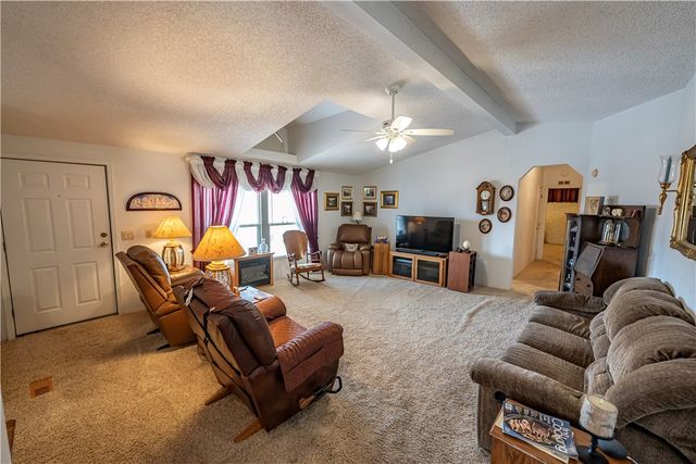 875 E Kanab Lane, Meadview, AZ 86444