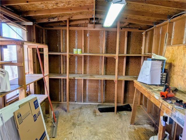 875 E Kanab Lane, Meadview, AZ 86444