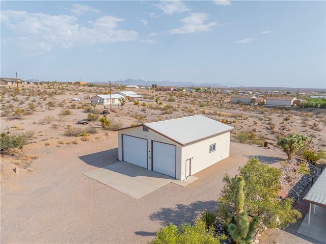875 E Kanab Lane, Meadview, AZ 86444