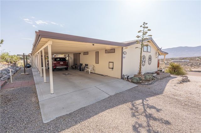 875 E Kanab Lane, Meadview, AZ 86444