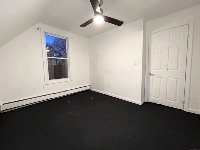 20 Hedge Avenue, Norwich, CT 06360