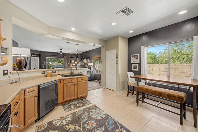 2504 N HUDSON Drive, Florence, AZ 85132
