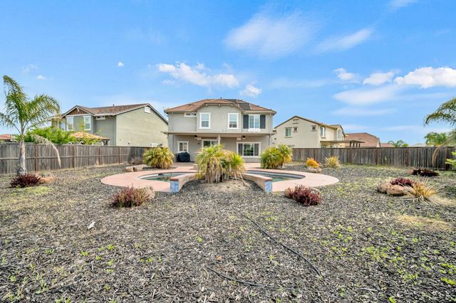 7521 CHAPPELLE Way, Elk Grove, CA 95757