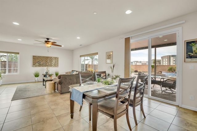 7521 CHAPPELLE Way, Elk Grove, CA 95757