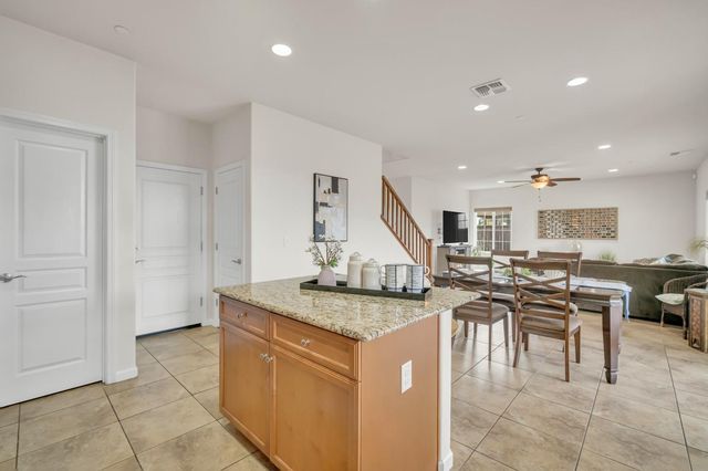 7521 CHAPPELLE Way, Elk Grove, CA 95757