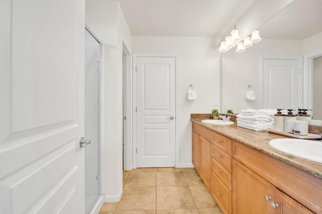 7521 CHAPPELLE Way, Elk Grove, CA 95757