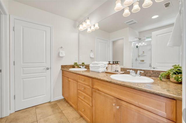 7521 CHAPPELLE Way, Elk Grove, CA 95757