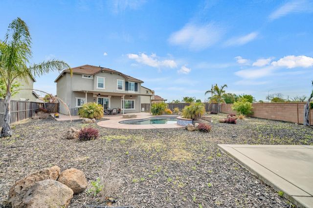 7521 CHAPPELLE Way, Elk Grove, CA 95757