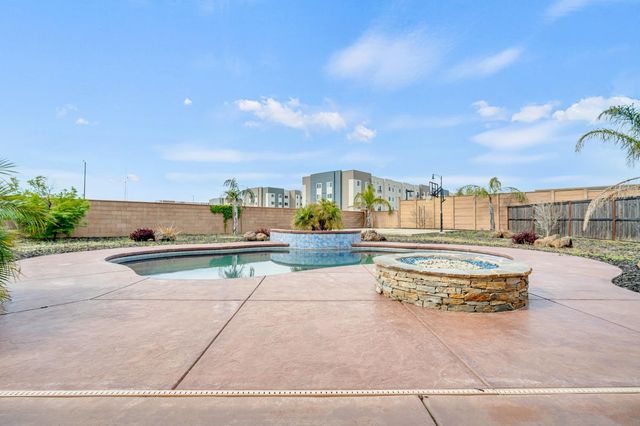 7521 CHAPPELLE Way, Elk Grove, CA 95757