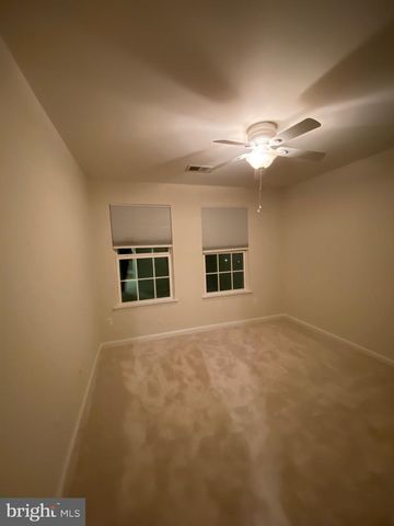 129 HORNBEAM DR, Lake Frederick, VA 22630