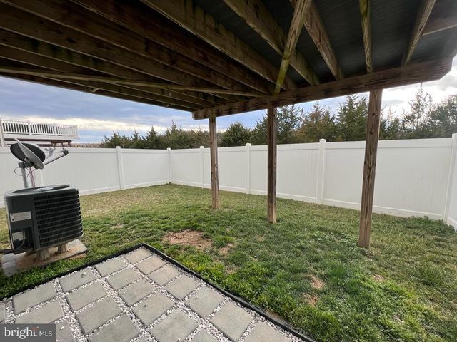 129 HORNBEAM DR, Lake Frederick, VA 22630