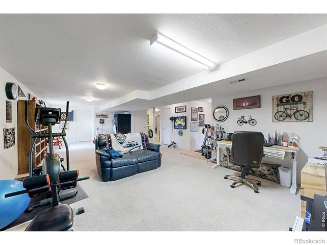 2313 Village Lane, Longmont, CO 80503