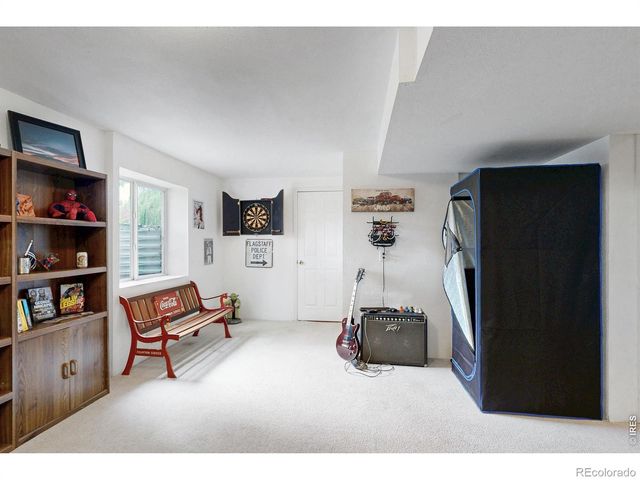 2313 Village Lane, Longmont, CO 80503
