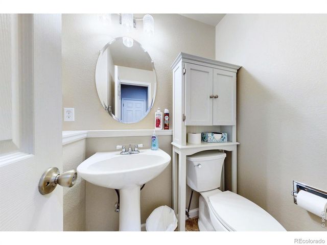 2313 Village Lane, Longmont, CO 80503