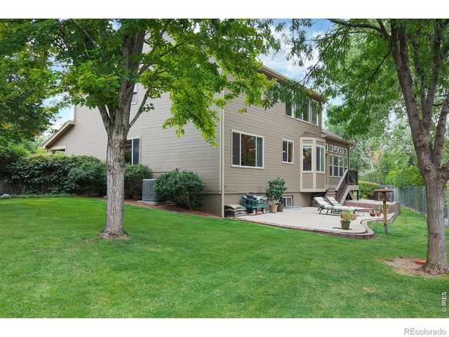 2313 Village Lane, Longmont, CO 80503
