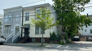184 Quail Street, Albany, NY 12203