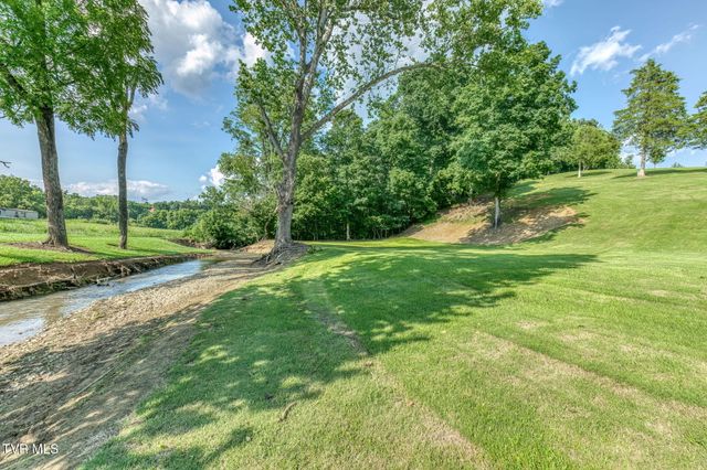 877 Mill Creek Road, Kingsport, TN 37664