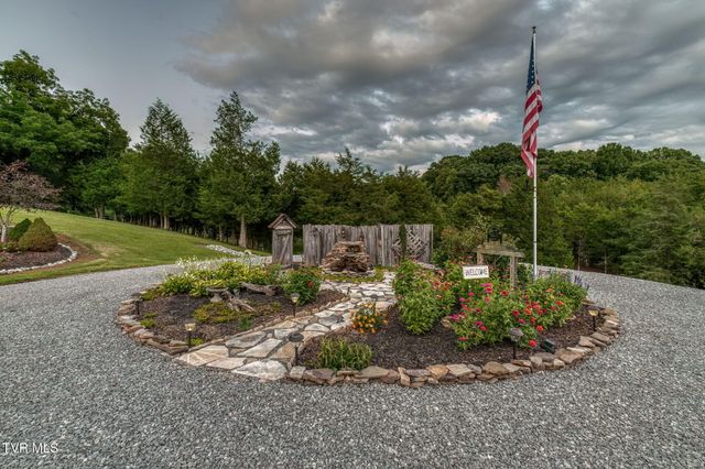 877 Mill Creek Road, Kingsport, TN 37664