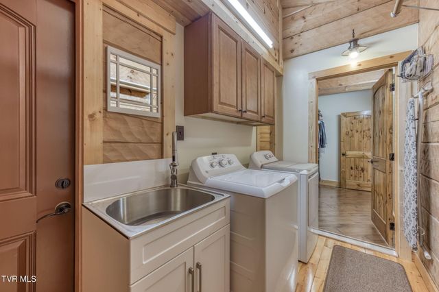 877 Mill Creek Road, Kingsport, TN 37664