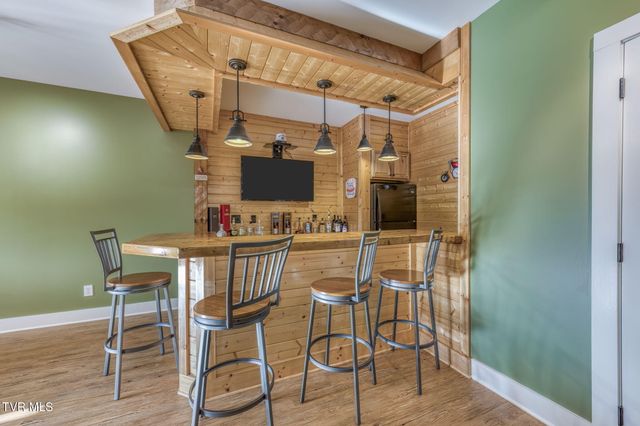 877 Mill Creek Road, Kingsport, TN 37664