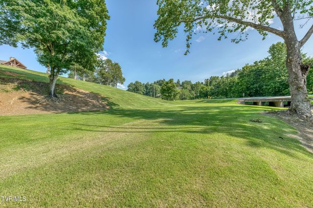 877 Mill Creek Road, Kingsport, TN 37664